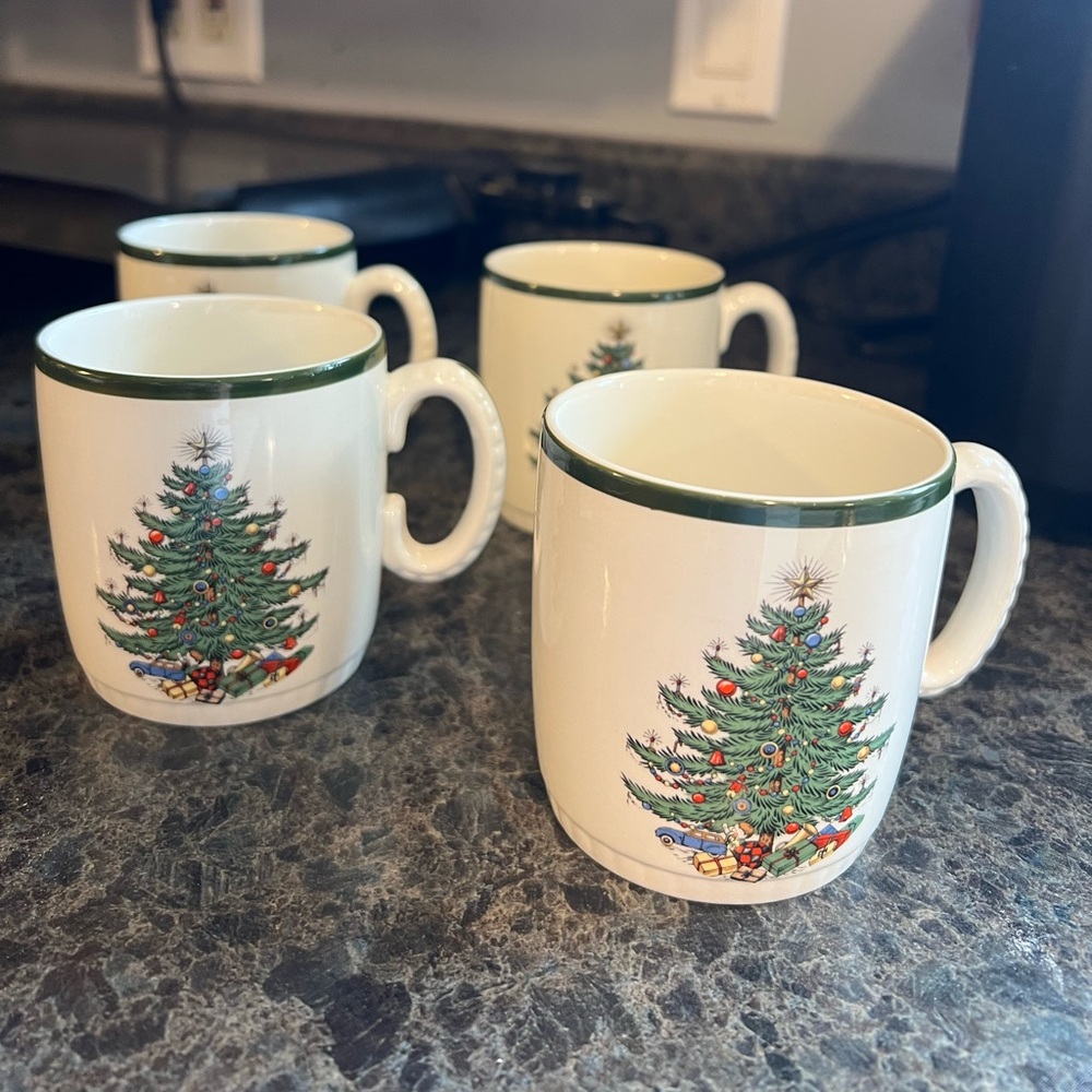 Original Cuthbertson Christmas Tree Mugs - set of 4